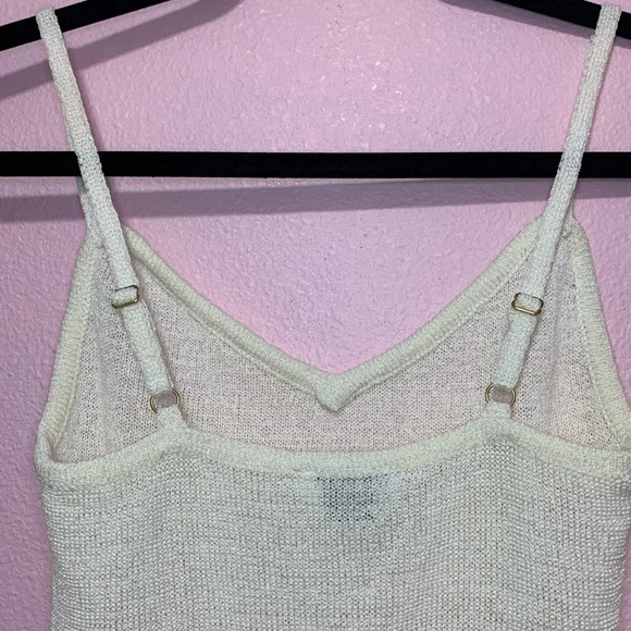 VTG bebe white knit tank top w/fringe detail XS - Picture 8 of 10